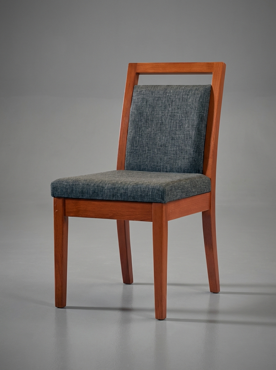 Luni Kumaş Döşemeli Ahşap Sandalye