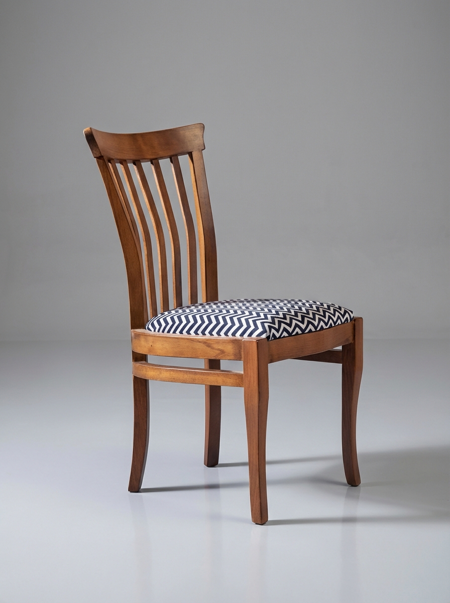 Loris Ahşap Sırtlı Kumaş Minderli Sandalye